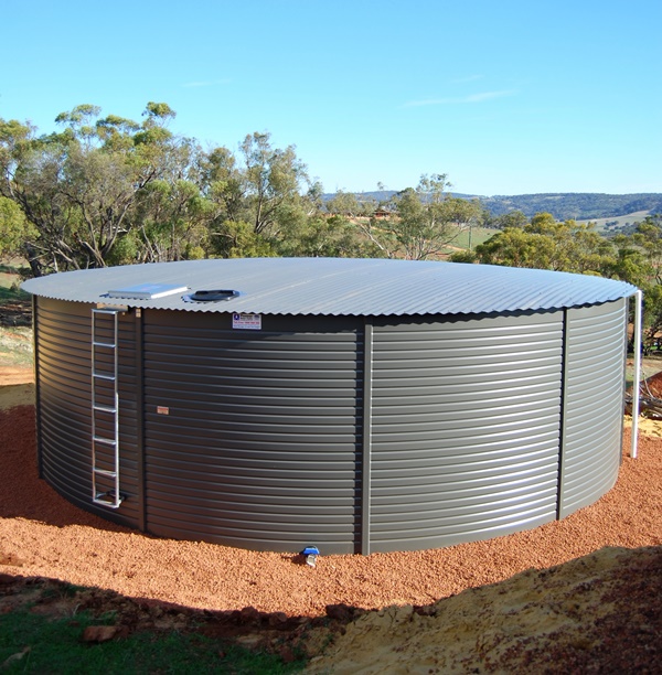 PIONEER Steel water tanks